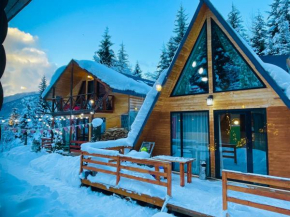 Wooden huts In Mestia-Hut for 14